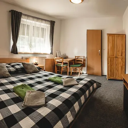 Pension Franko Чески-Крумлов